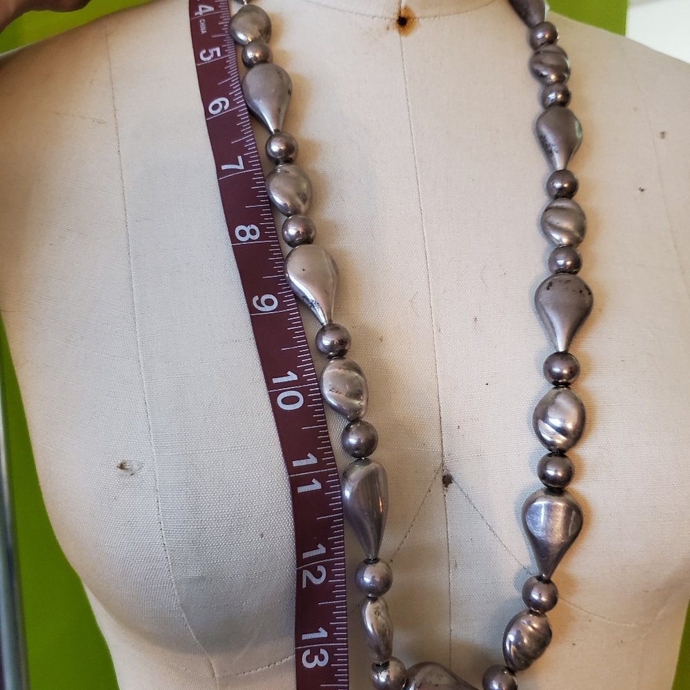 Silver Toned Metal Bead Necklace - Picture 3 of 6